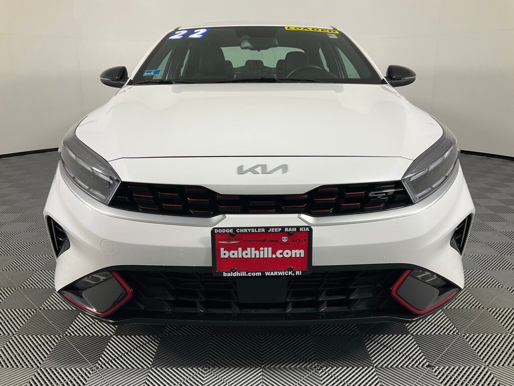 2022 Kia Forte GT photo 2
