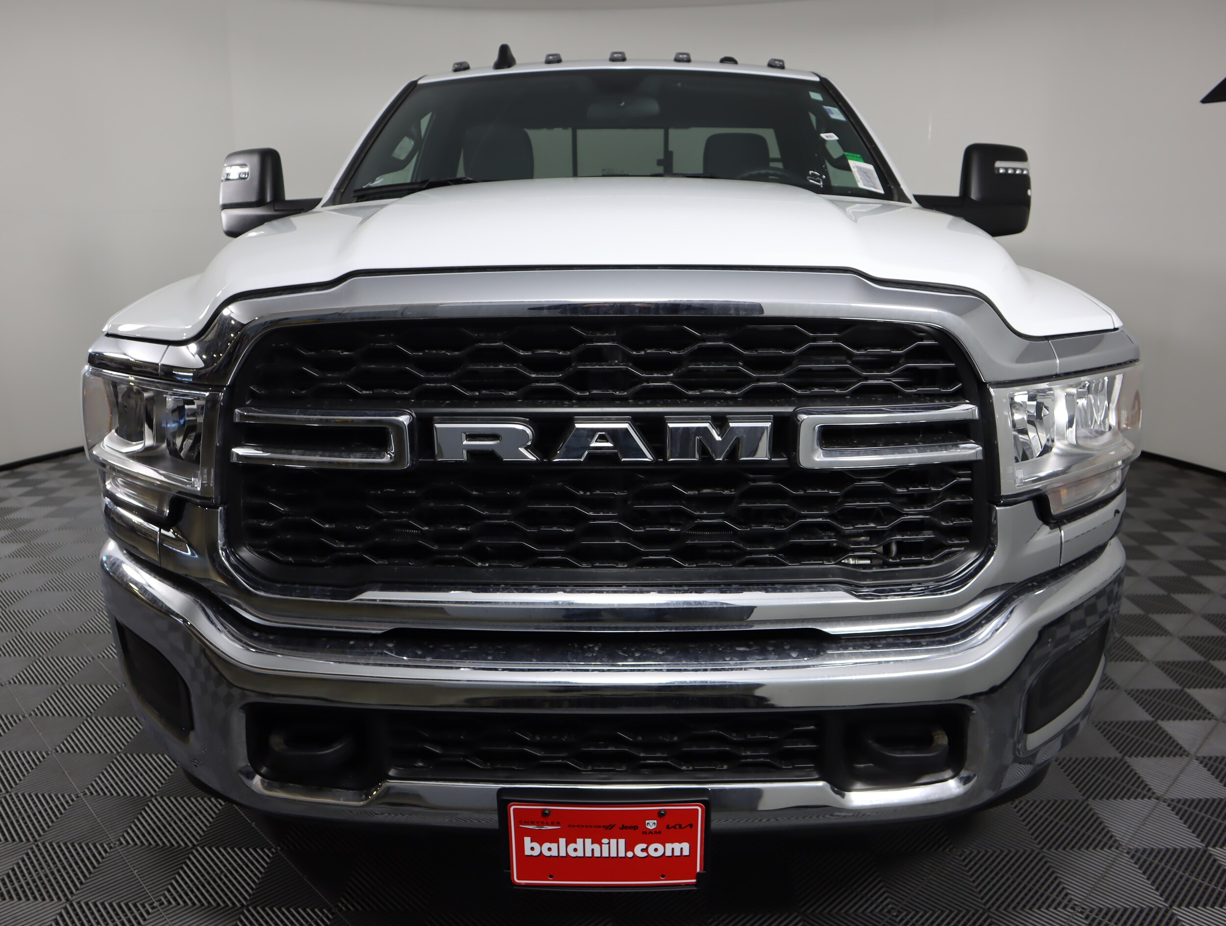 2024 Ram 3500 Tradesman photo 2