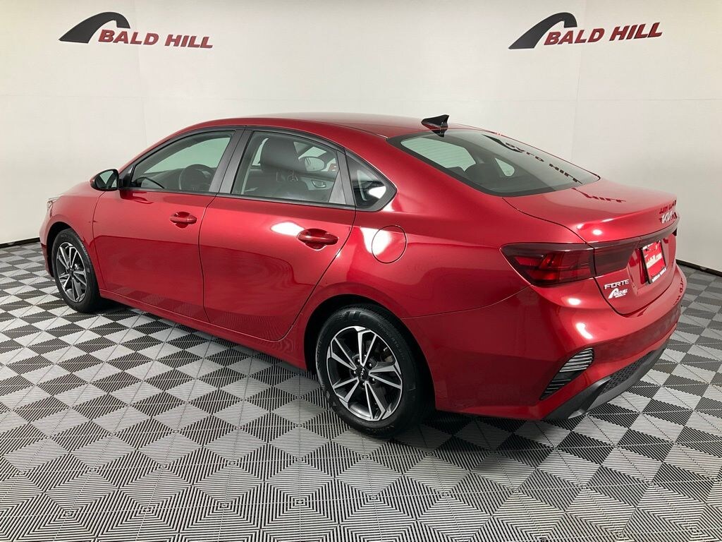 Used 2023 Kia Forte LXS Sedan