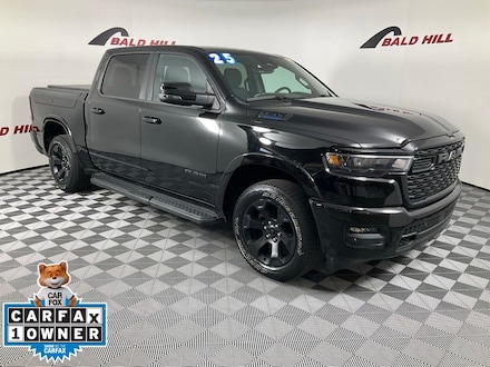 2025 Ram 1500 Big Horn/Lone Star Truck Crew Cab 8-Speed Automatic 1C6RRFFGXSN573201