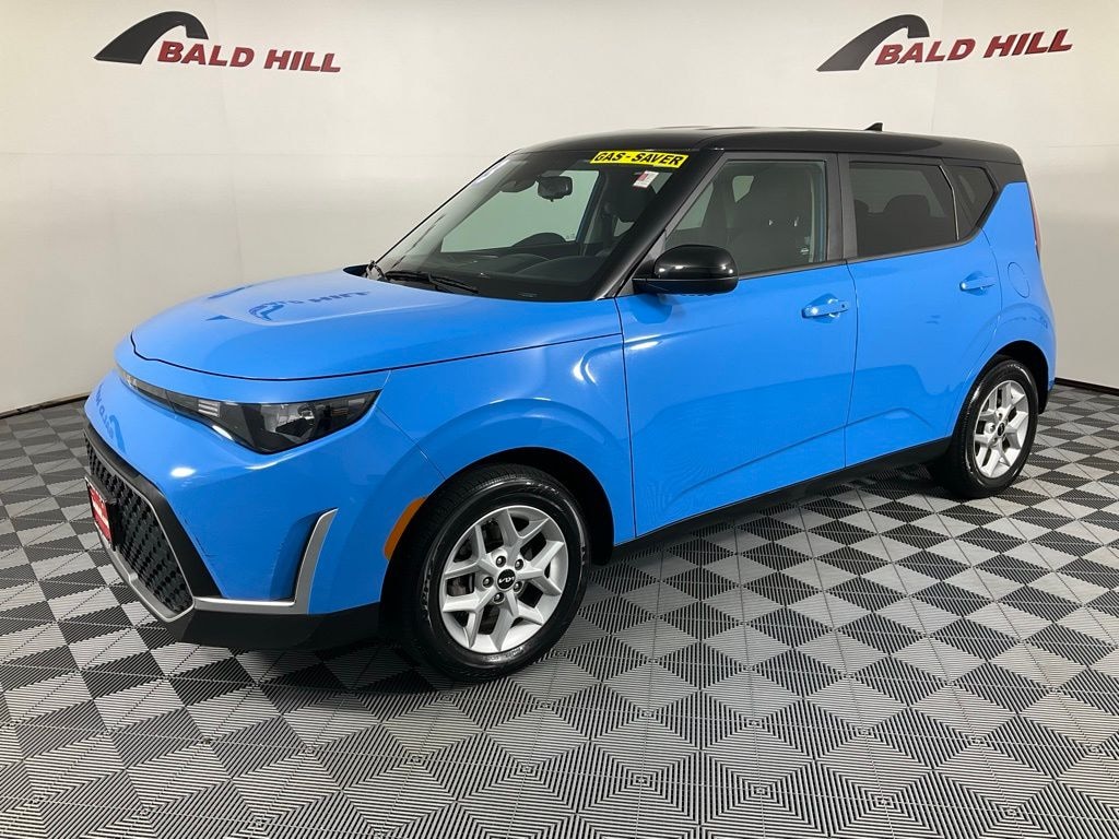 Used 2023 Kia Soul S Hatchback