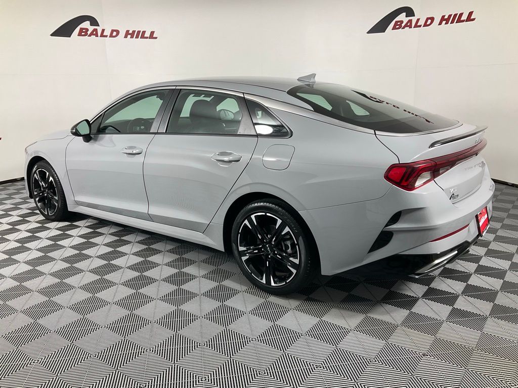 2023 Kia K5 GT-Line photo 4