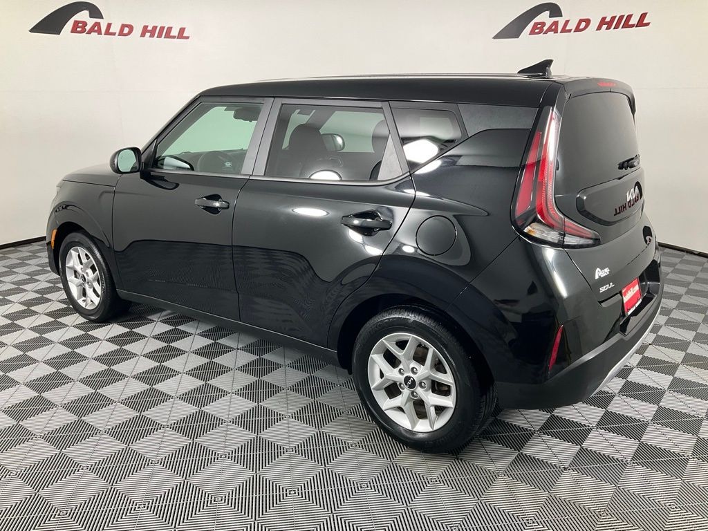 Used 2023 Kia Soul S Hatchback