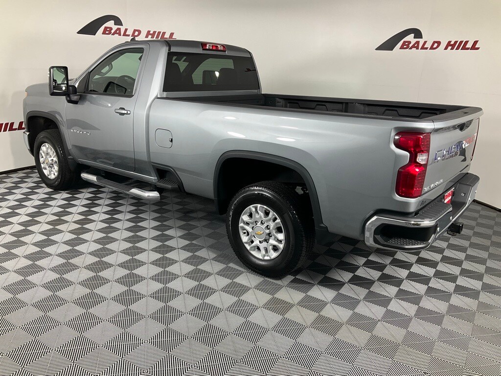 2024 Chevrolet Silverado 2500HD LT photo 4