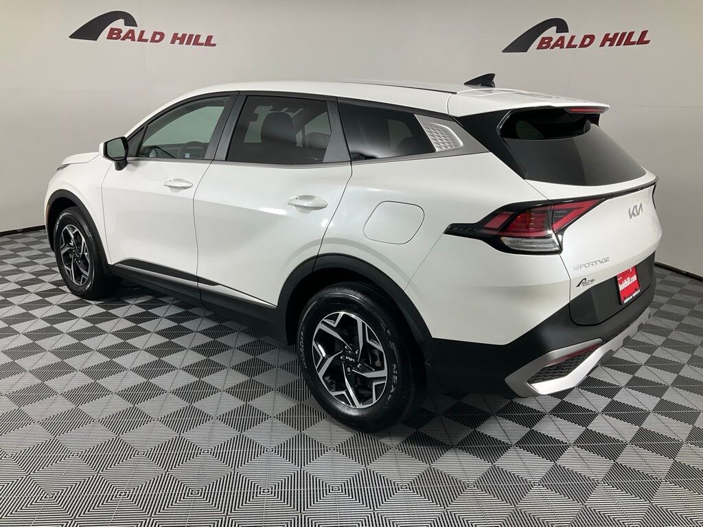 Used 2023 Kia Sportage LX SUV