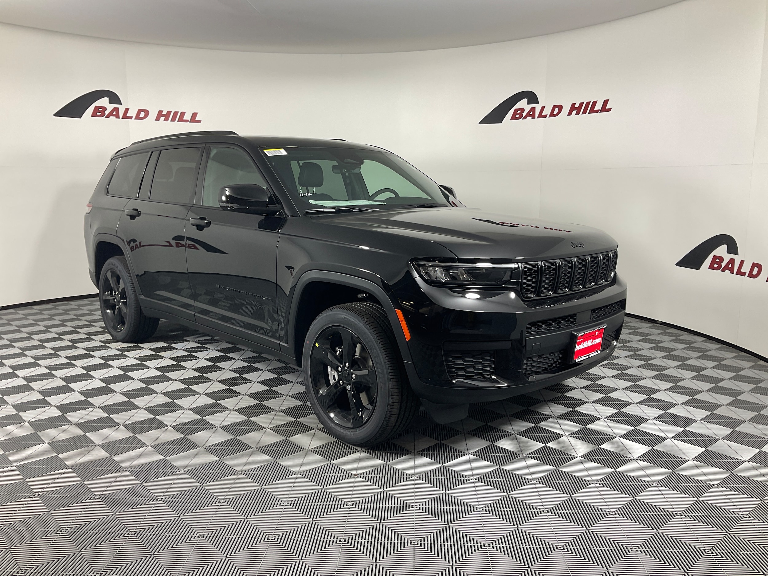 2025 Jeep Grand Cherokee L Altitude's photo