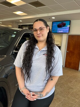 Staff member Kiana Weider from ID_ec65c730bd05