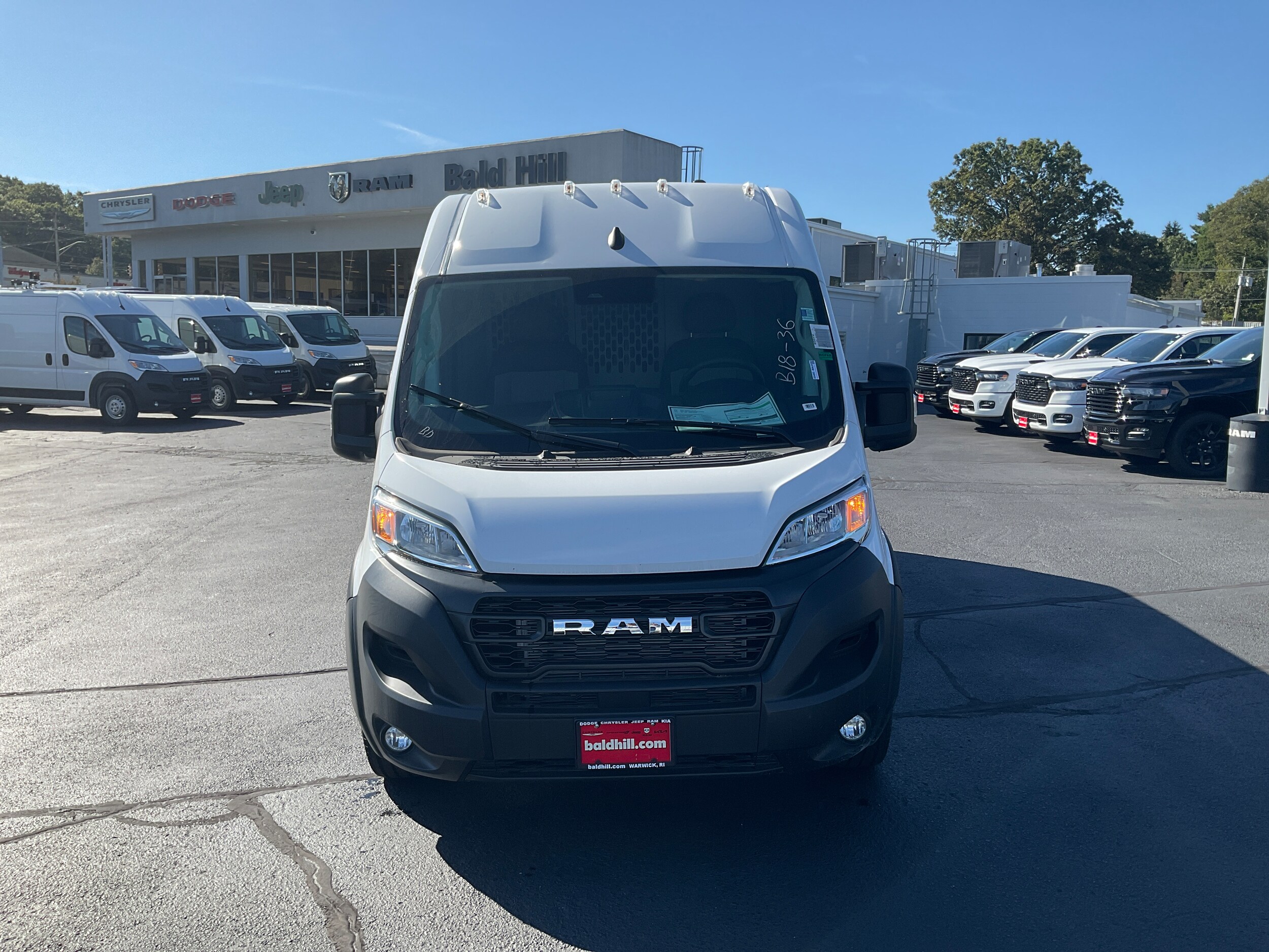 2025 Ram ProMaster 2500 Cargo Van photo 2