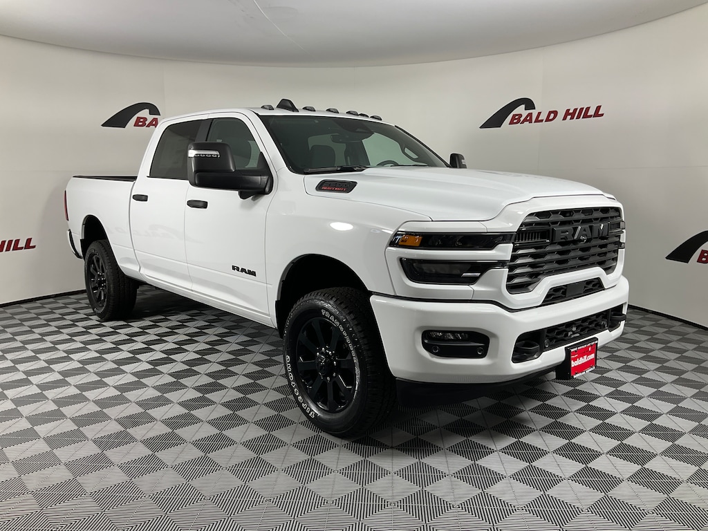 New 2025 Ram 2500 BIG HORN CREW CAB 4X4 6'4 BOX Pickup