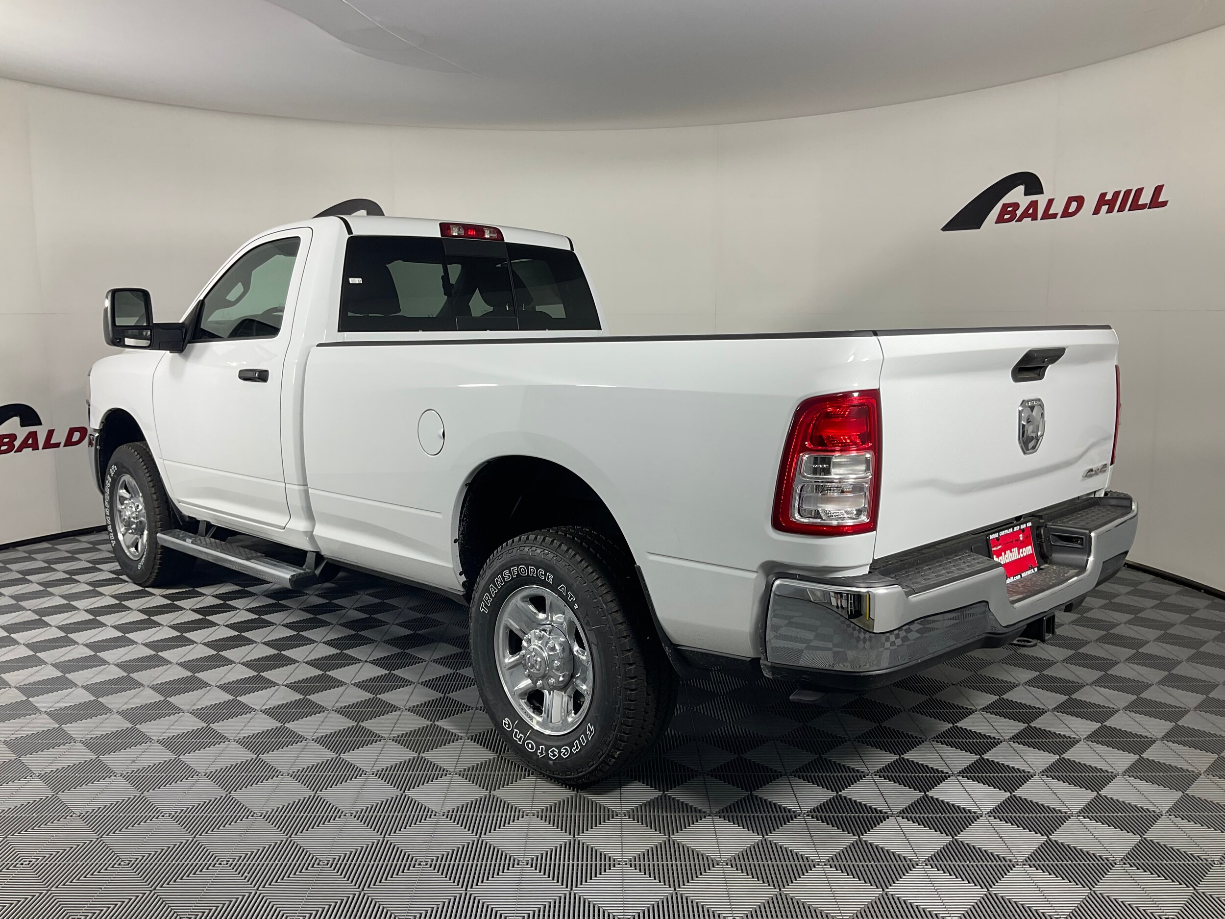2024 Ram 3500 Tradesman photo 3