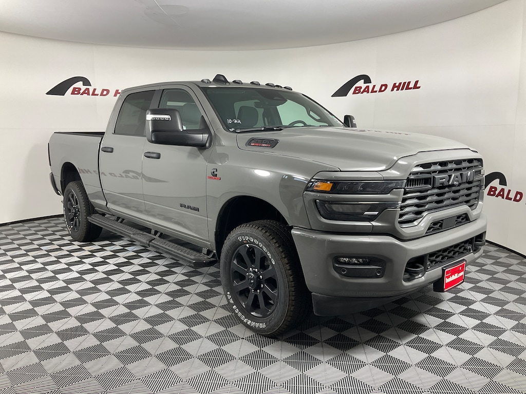 New 2026 Ram 2500 BIG HORN CREW CAB 4X4 6'4 BOX Pickup