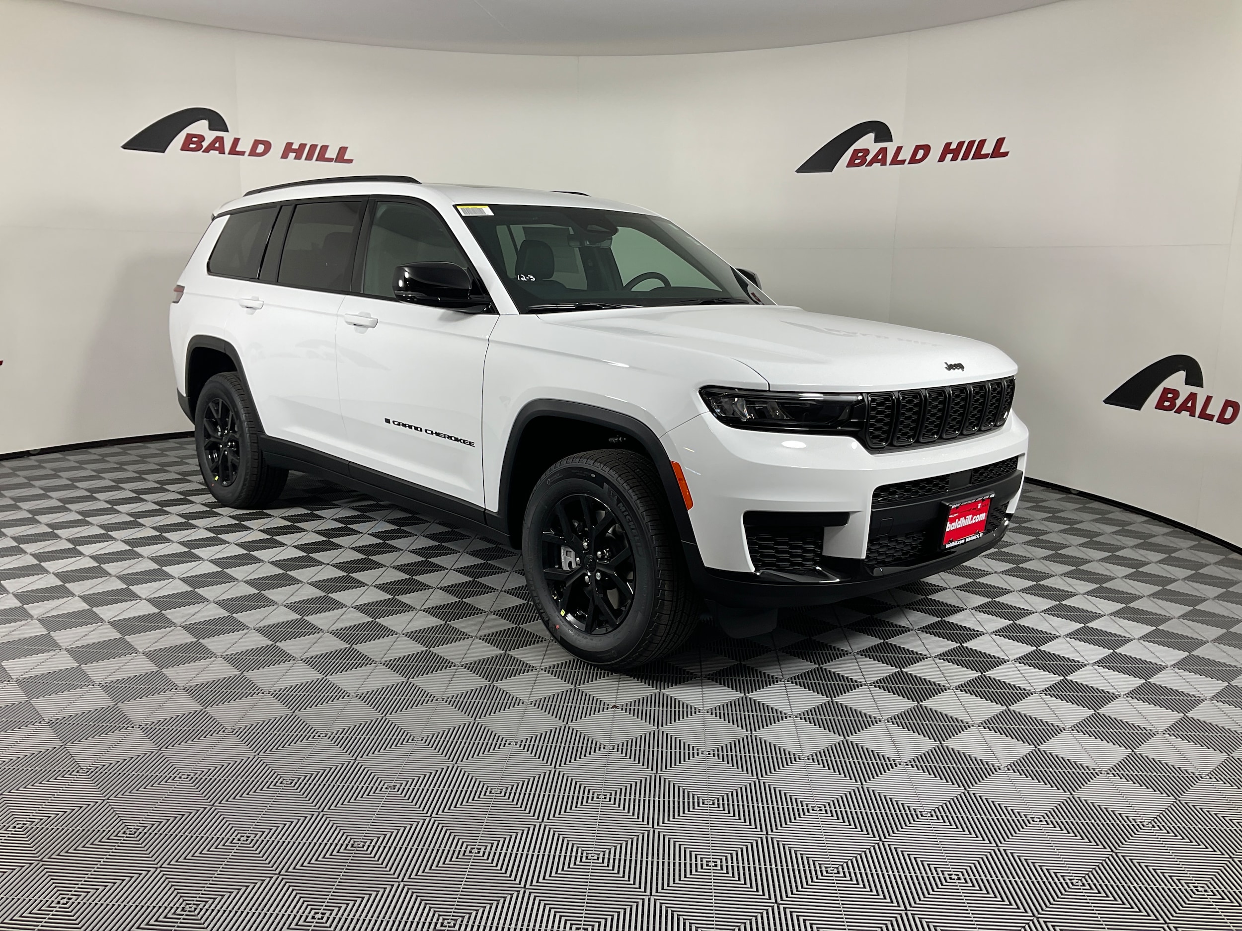 2025 Jeep Grand Cherokee L Altitude's photo