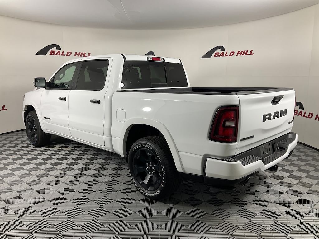 New 2026 Ram 1500 BIG HORN CREW CAB 4X4 5'7 BOX Pickup