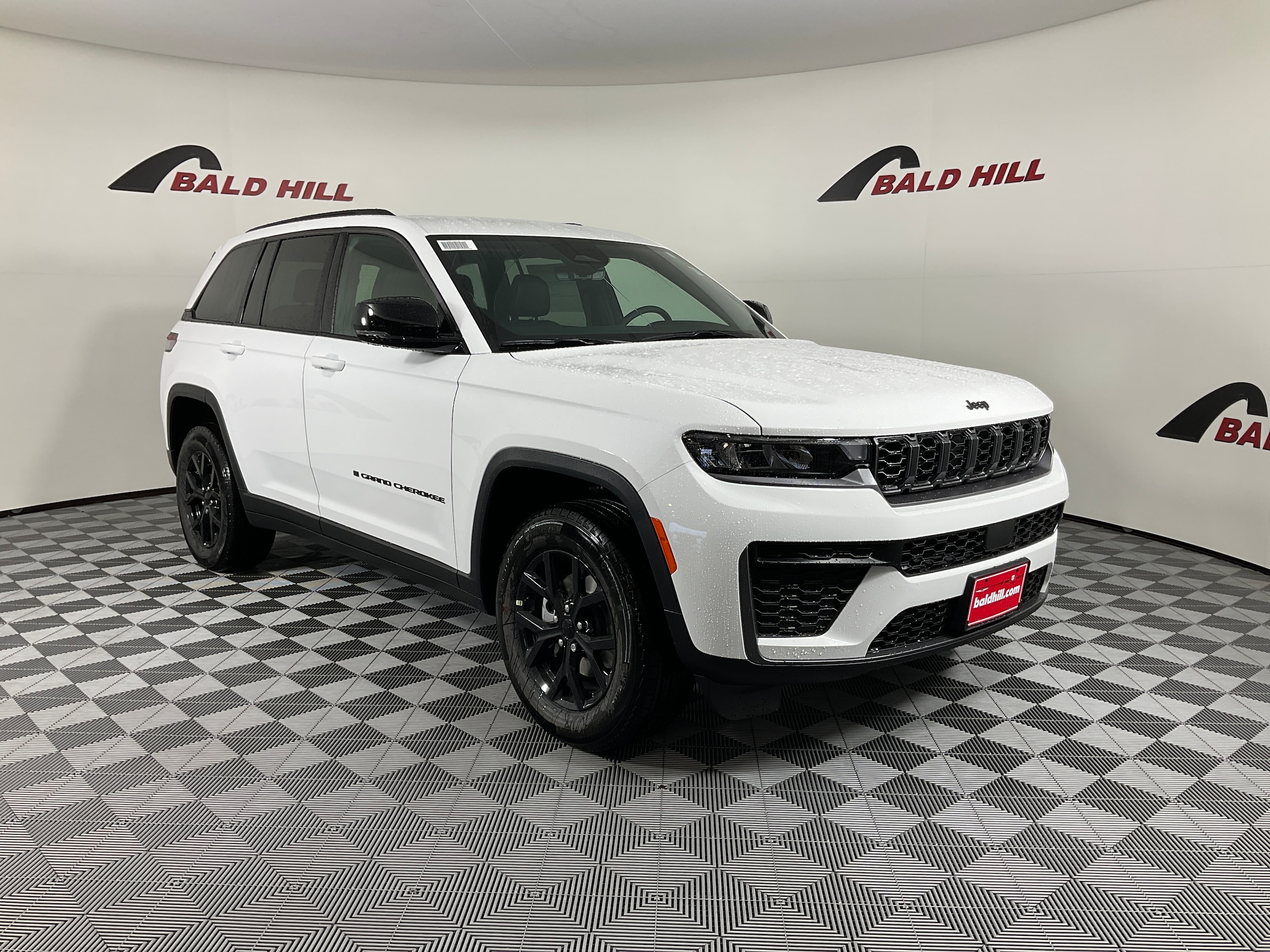 2026 Jeep Grand Cherokee LAREDO ALTITUDE 4X4