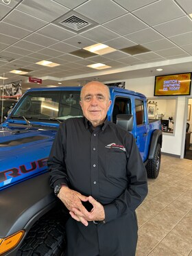 Staff member Michael Mardo from ID_919df17163cd