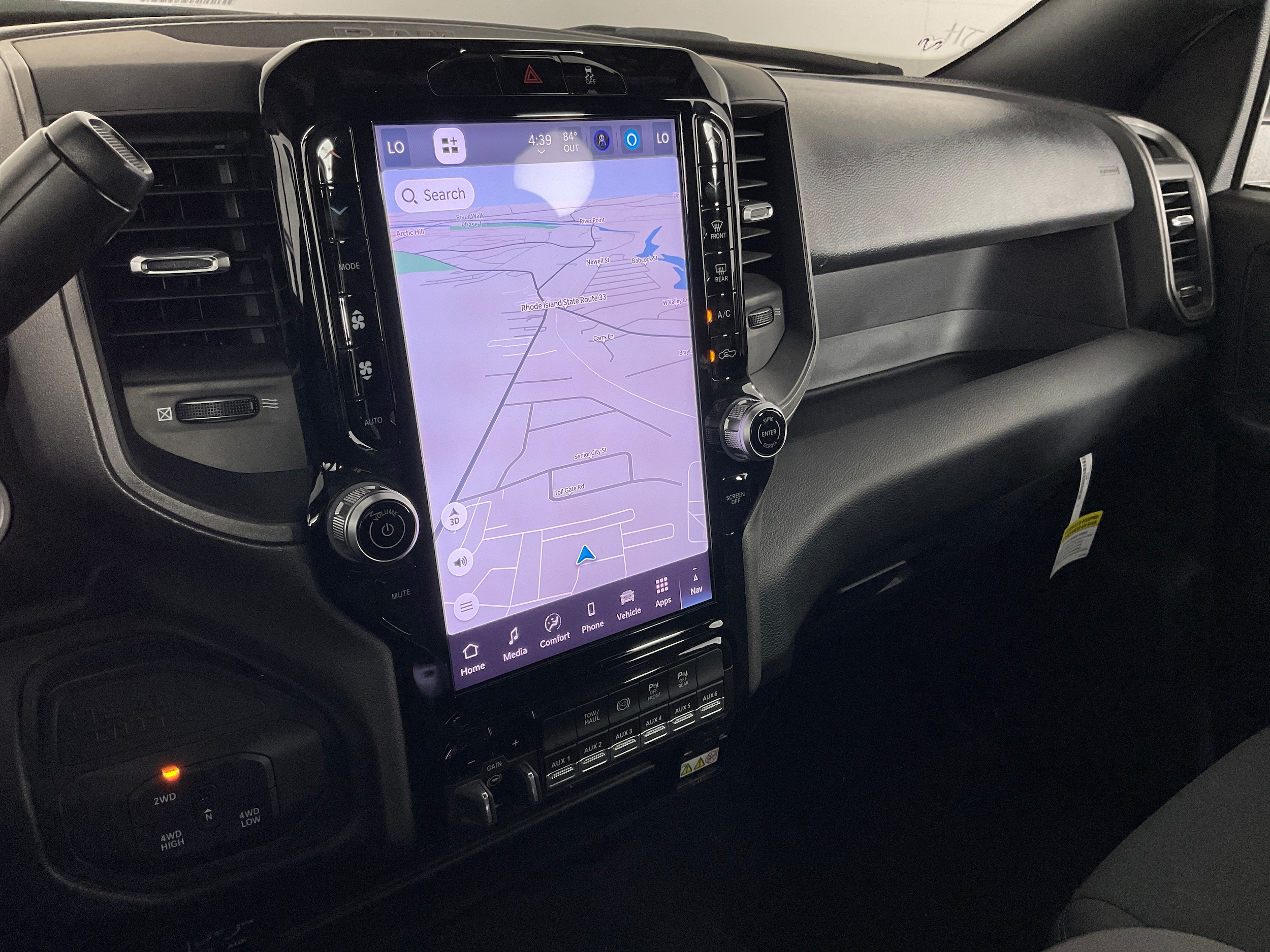 2025 RAM 2500 Tradesman - Photo 10