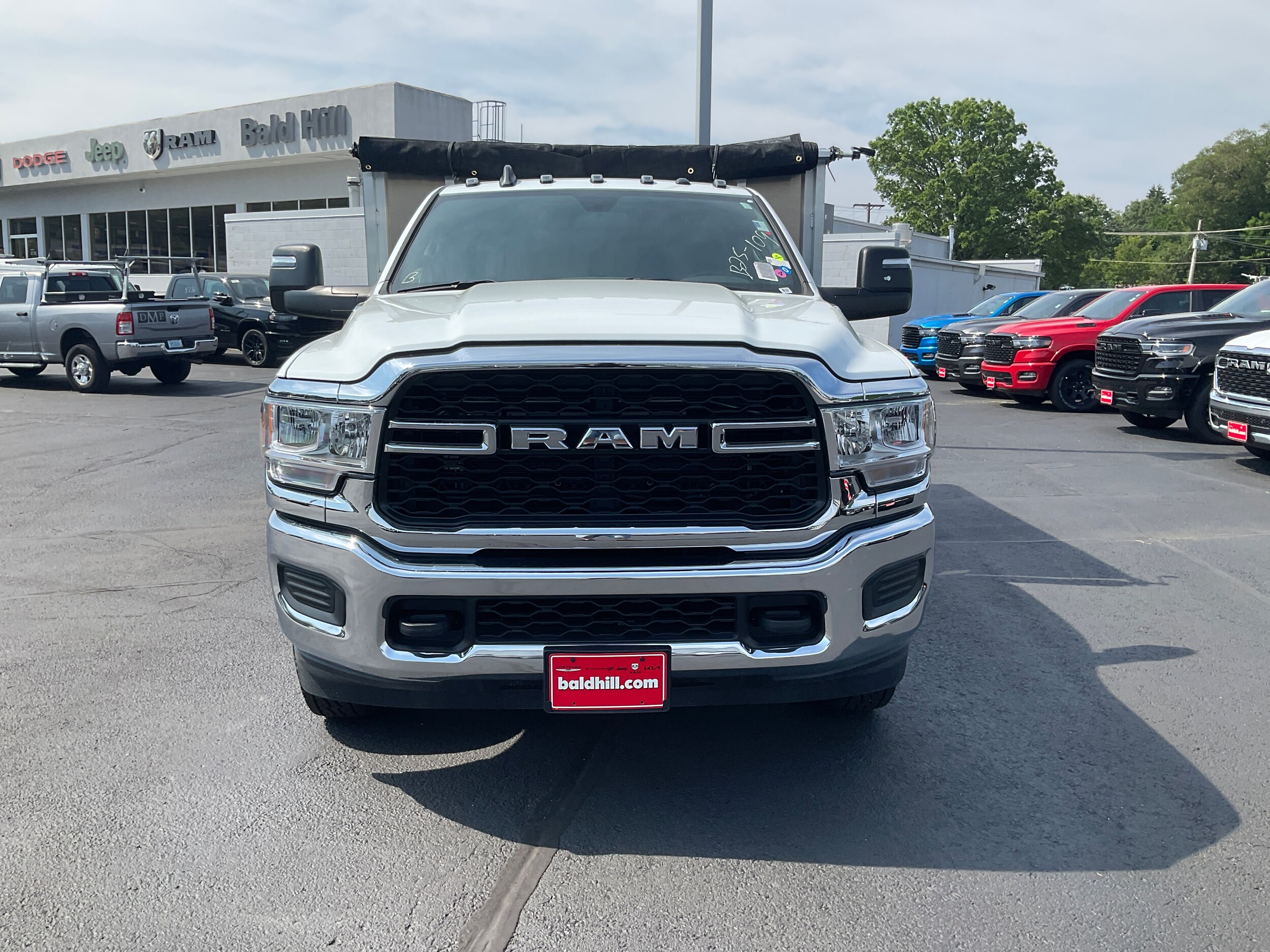 2024 Ram 3500 Tradesman photo 2