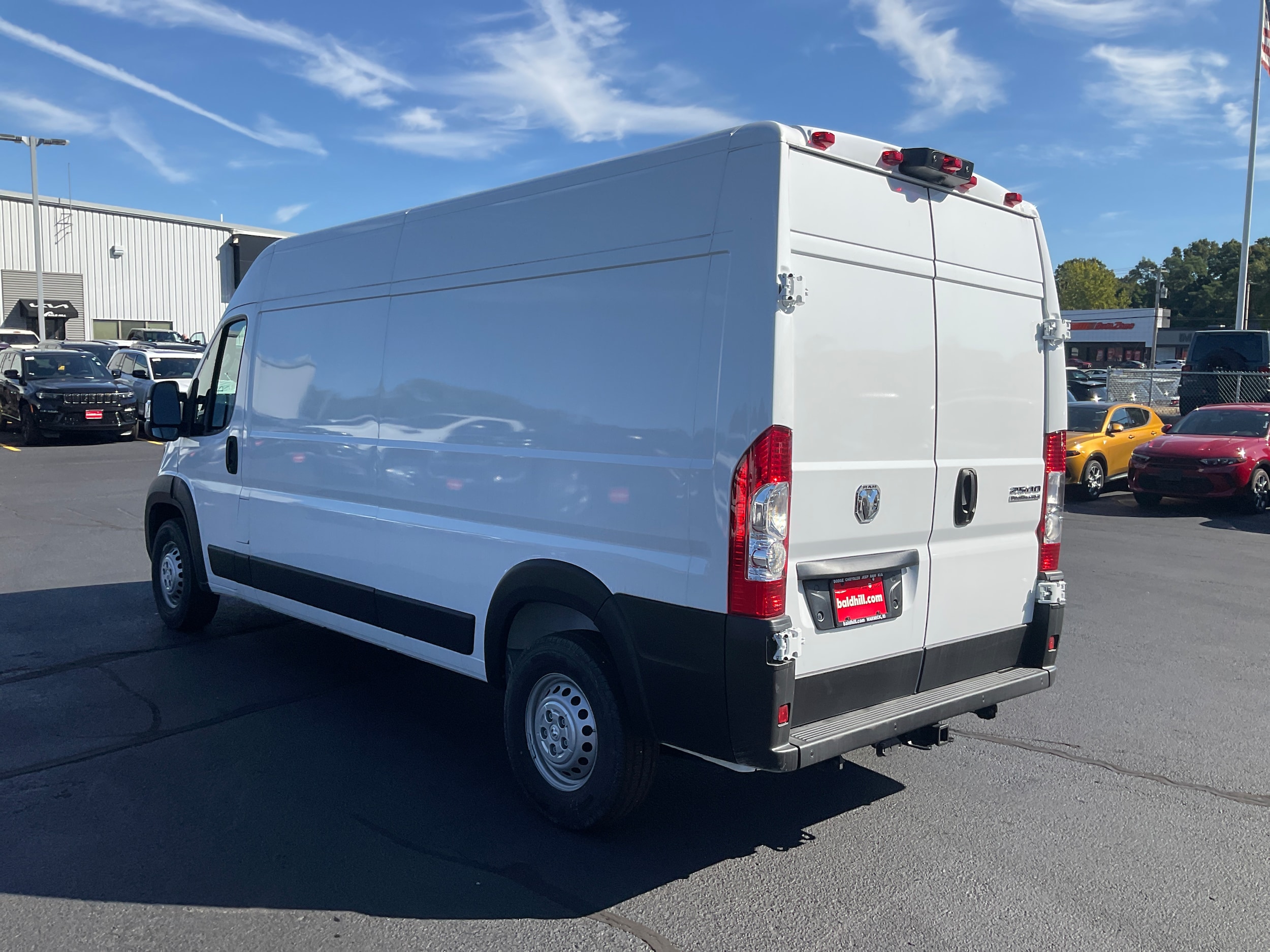 2025 Ram ProMaster 2500 Cargo Van photo 4