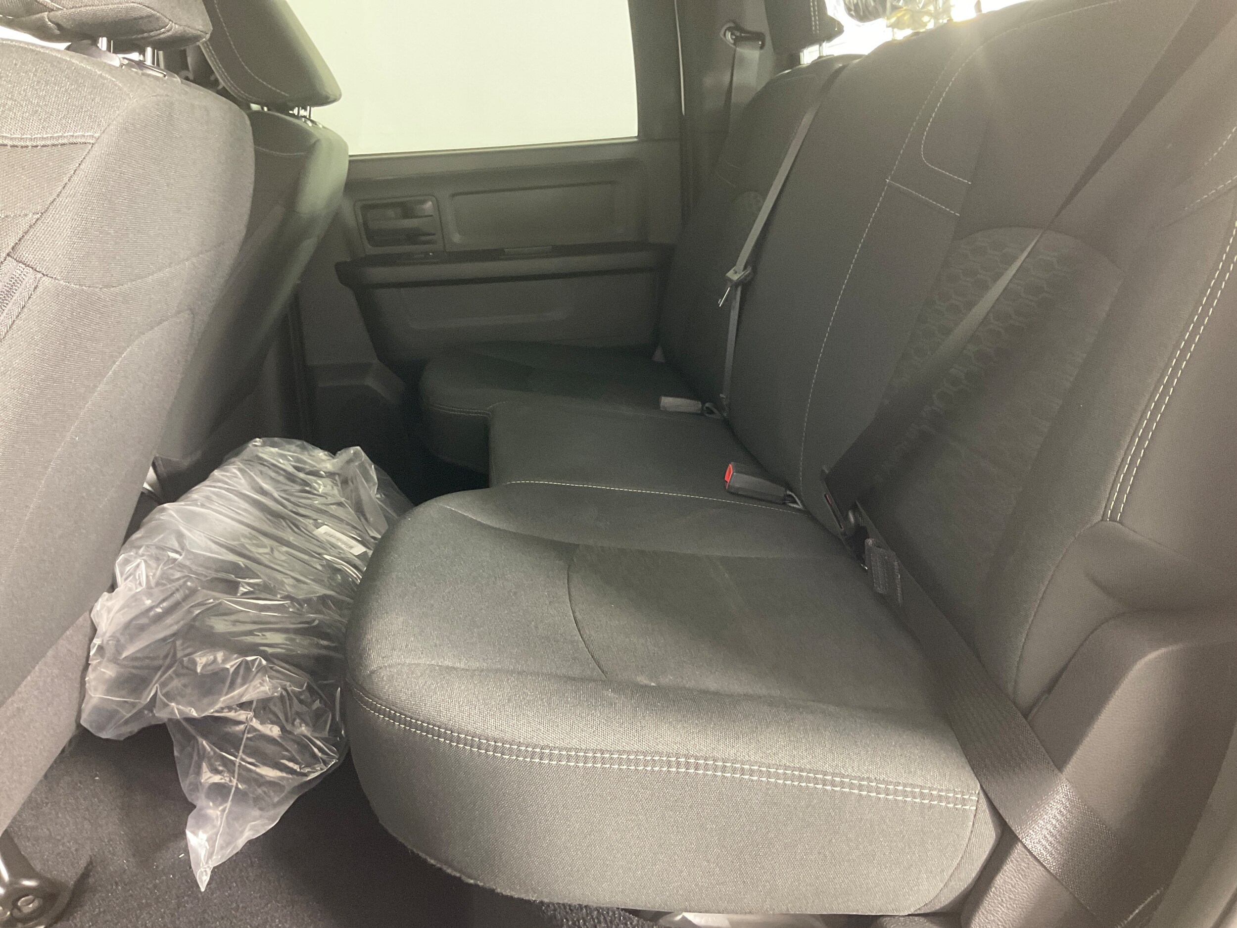 2025 RAM 2500 Tradesman - Photo 6