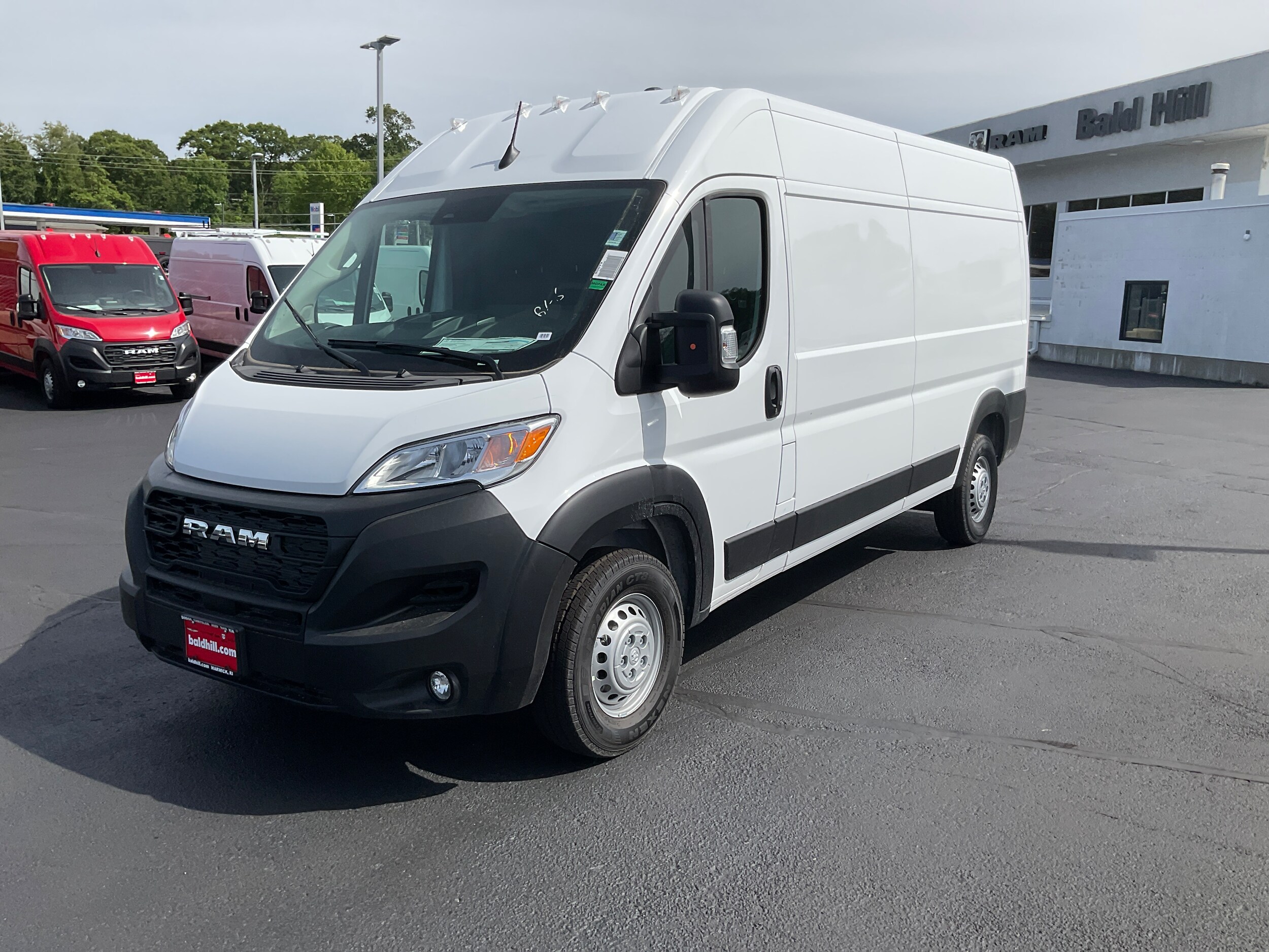 2025 Ram ProMaster 2500 photo 3