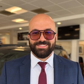 Staff member Mohammed Setlaoui from 6b10d68a4ac0