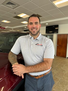 Staff member Douglas Johnson from ID_919df17163cd