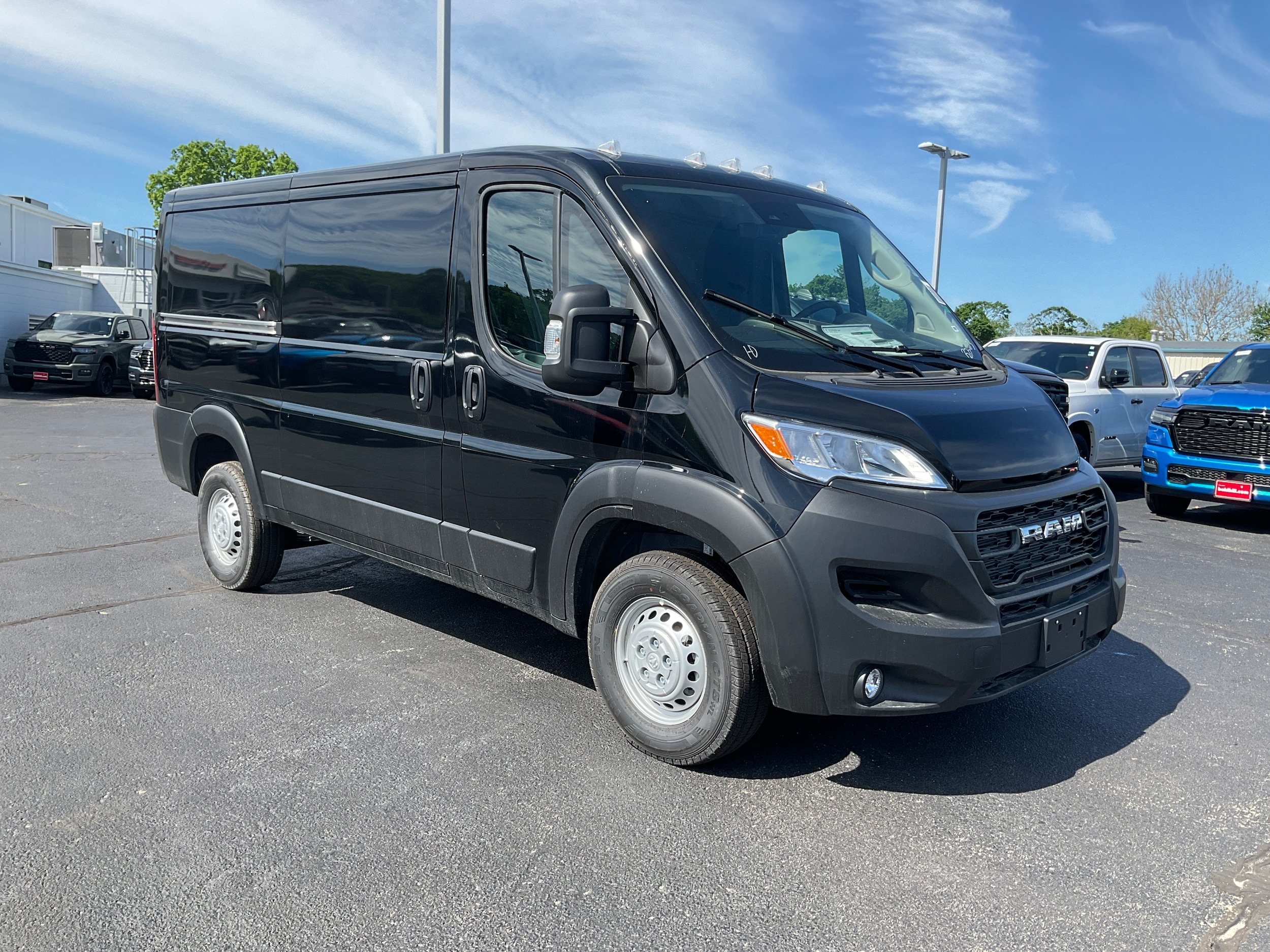 2026 RAM ProMaster 1500 Tradesman 136" WB Low Roof's photo