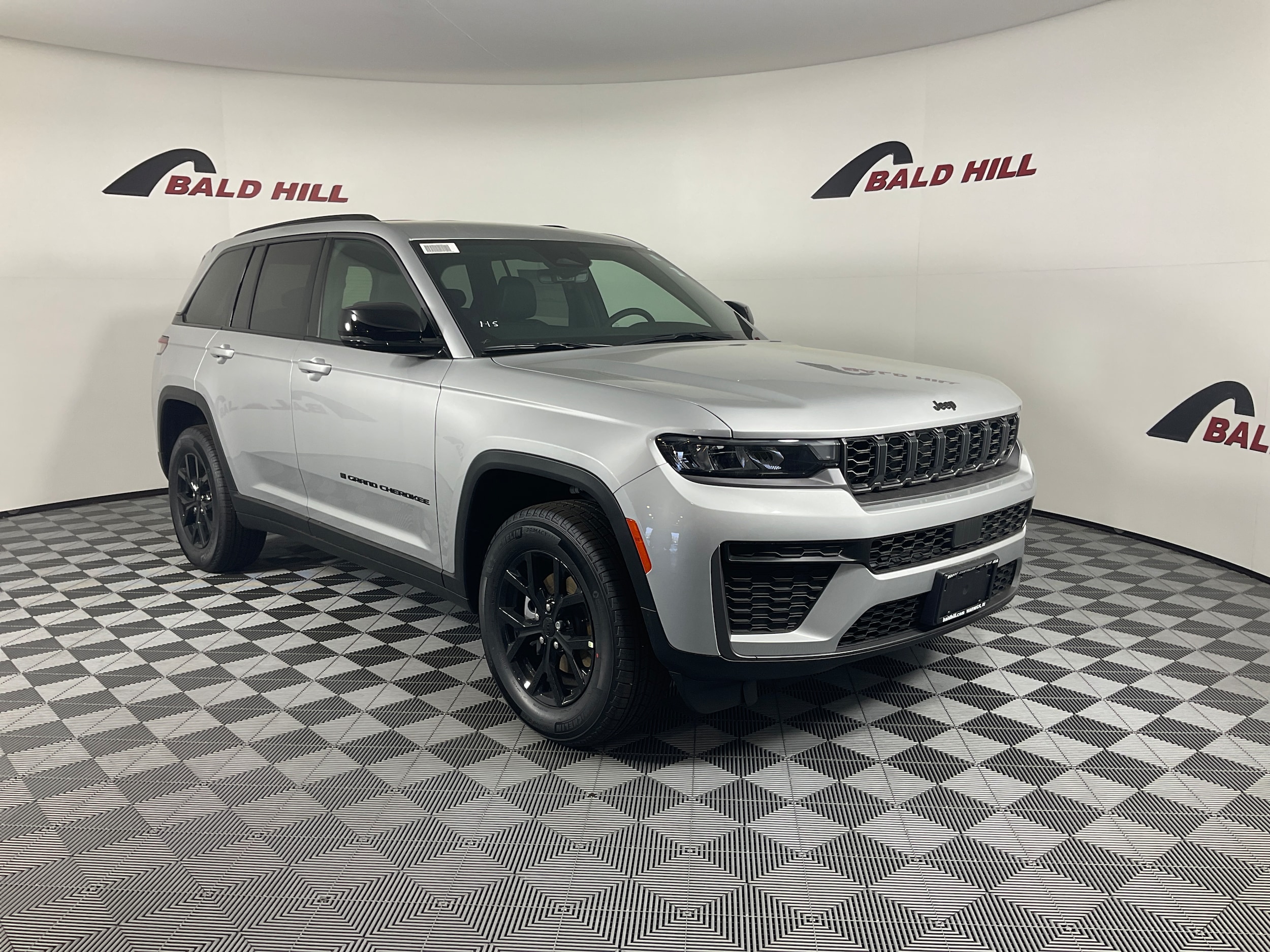 2026 Jeep Grand Cherokee LAREDO ALTITUDE 4X4