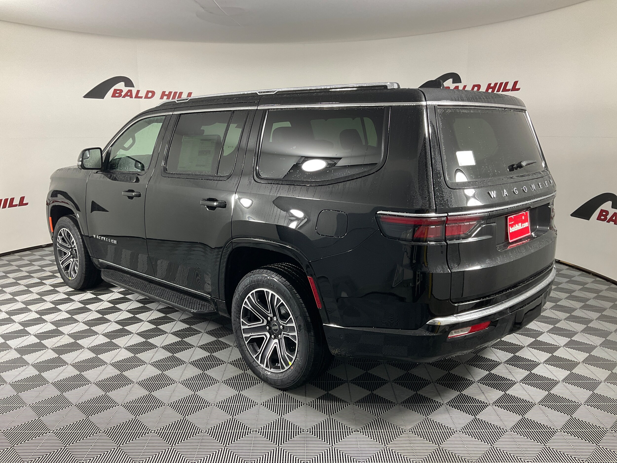 2025 Jeep Wagoneer Base photo 4