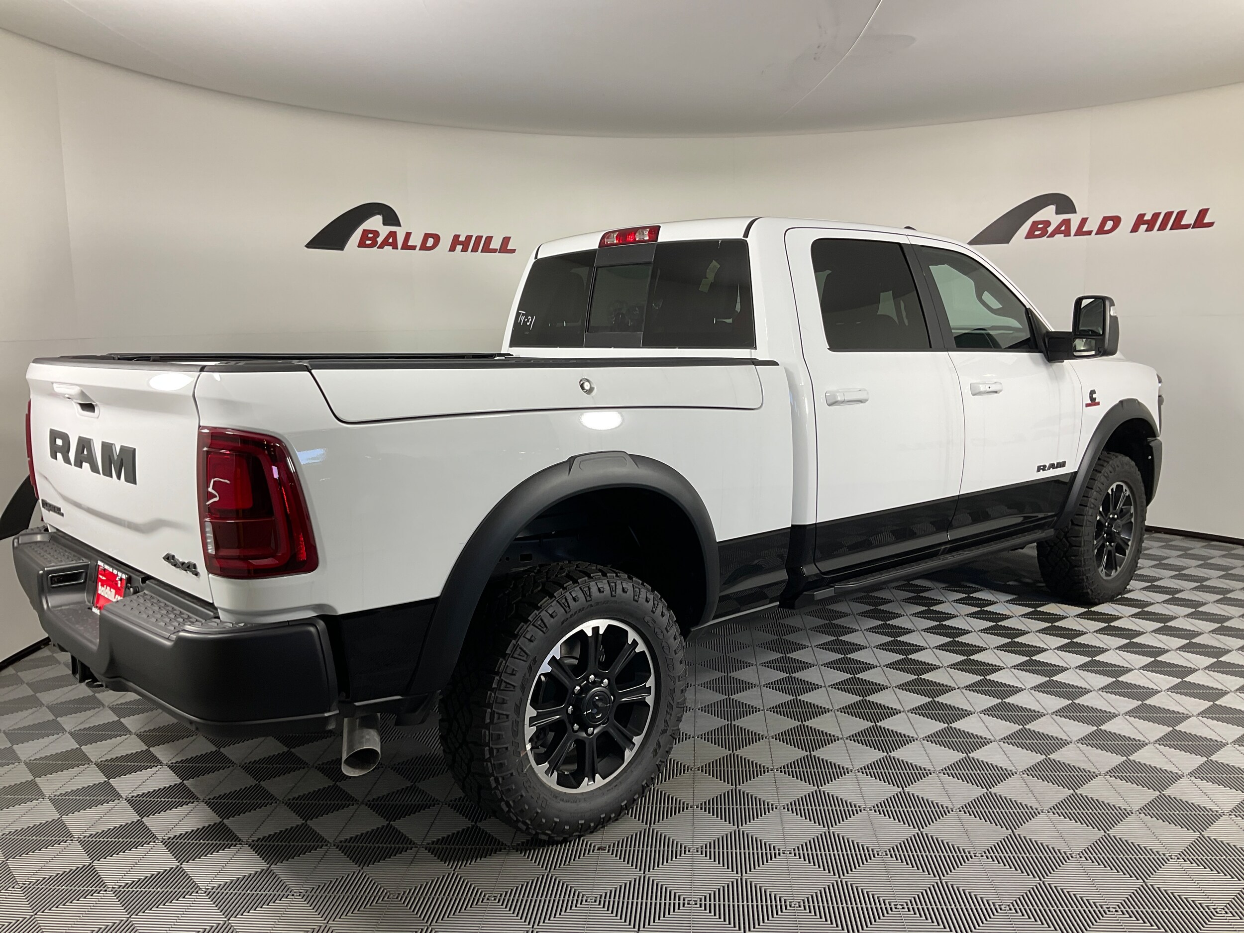 2025 Ram 2500 Power Wagon photo 4