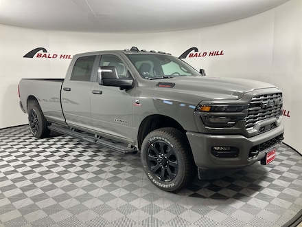 2026 Ram 3500 BIG HORN CREW CAB 4X4 8' BOX Pickup