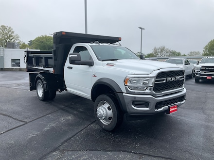 2024 Ram 5500 Chassis Cab 5500 TRADESMAN CHASSIS REGULAR CAB 4X4 60' CA Pickup