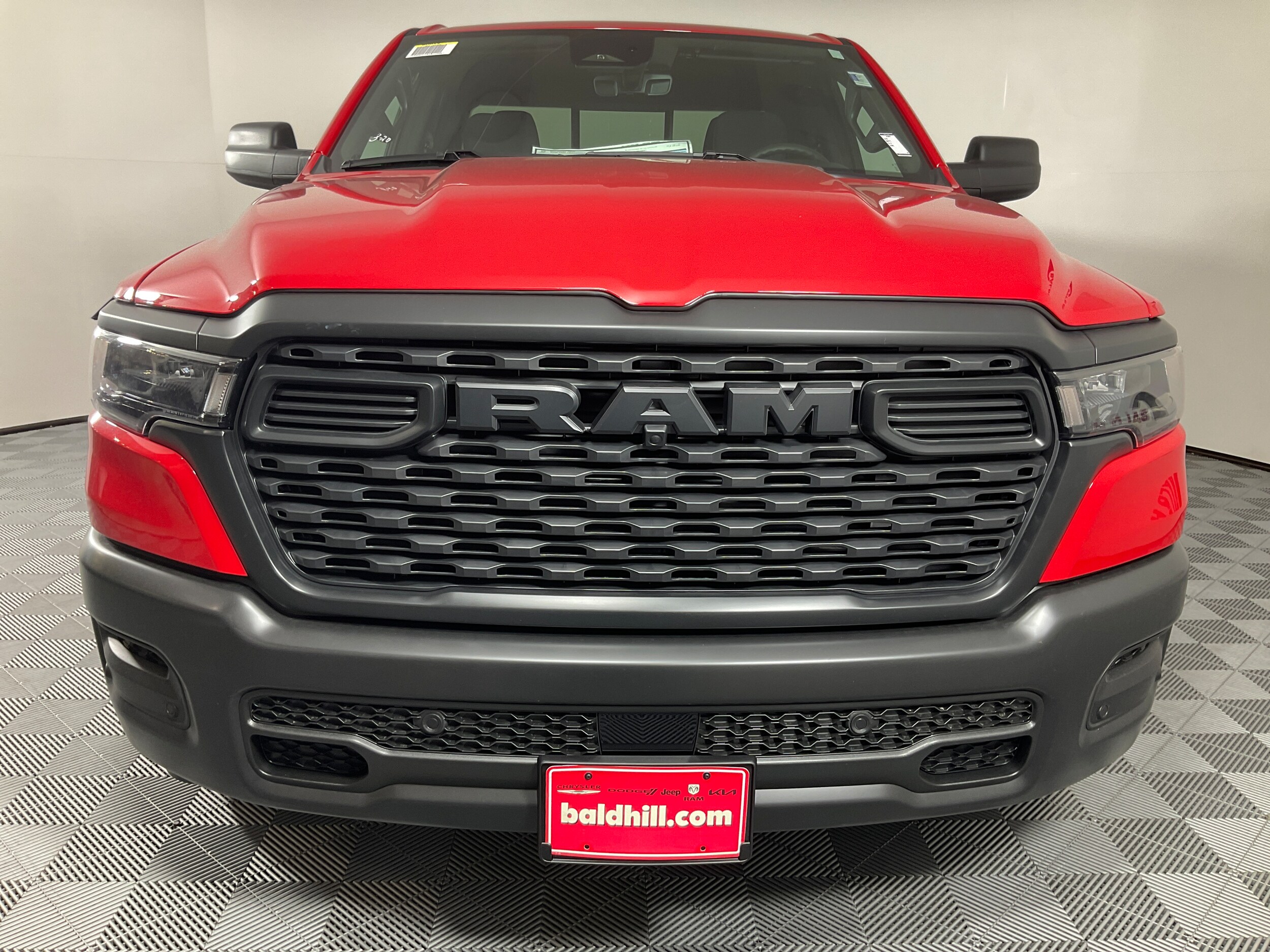 2025 Ram 1500 Tradesman photo 2