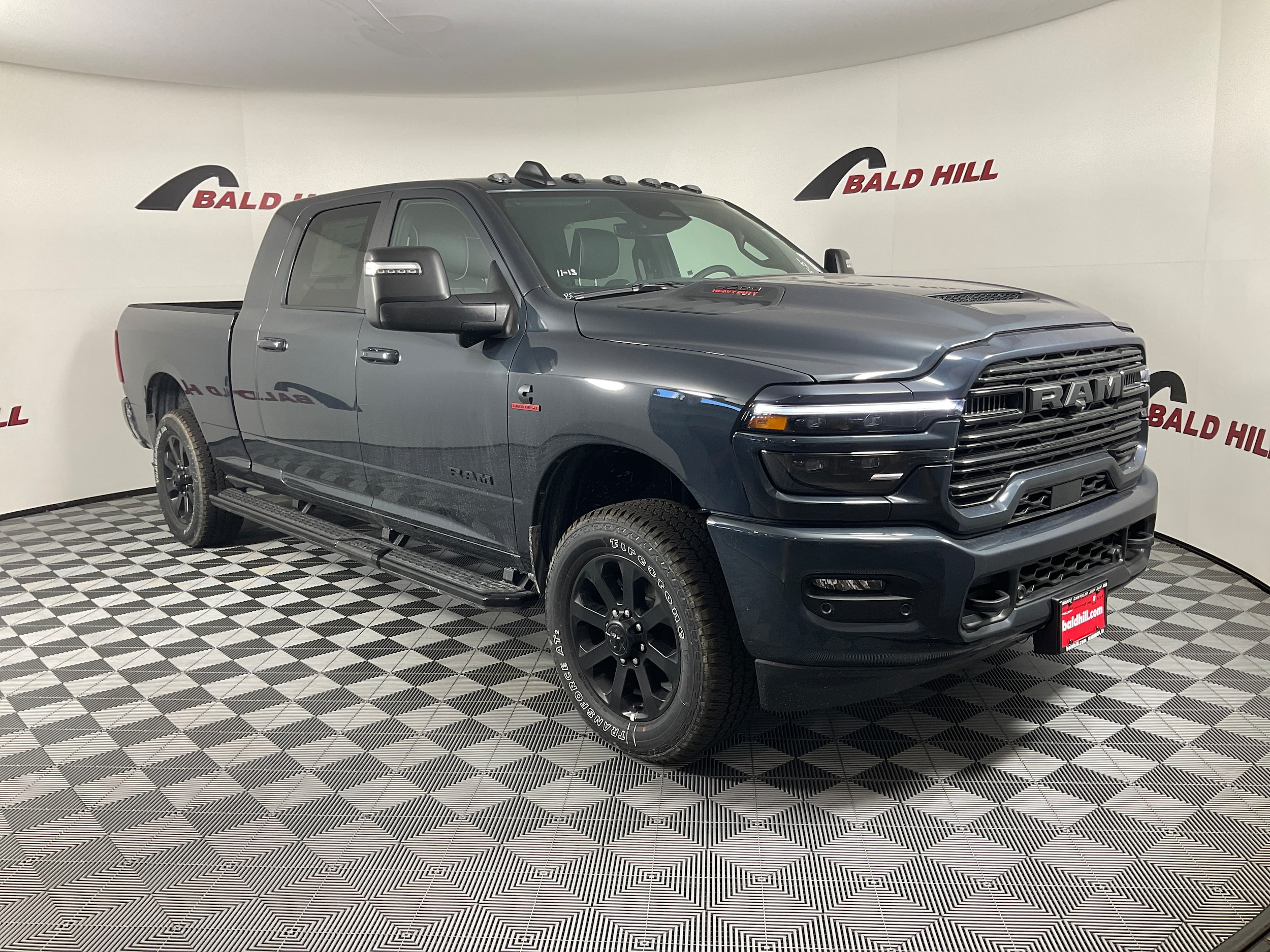 2026 RAM Ram 3500 Pickup Laramie's photo