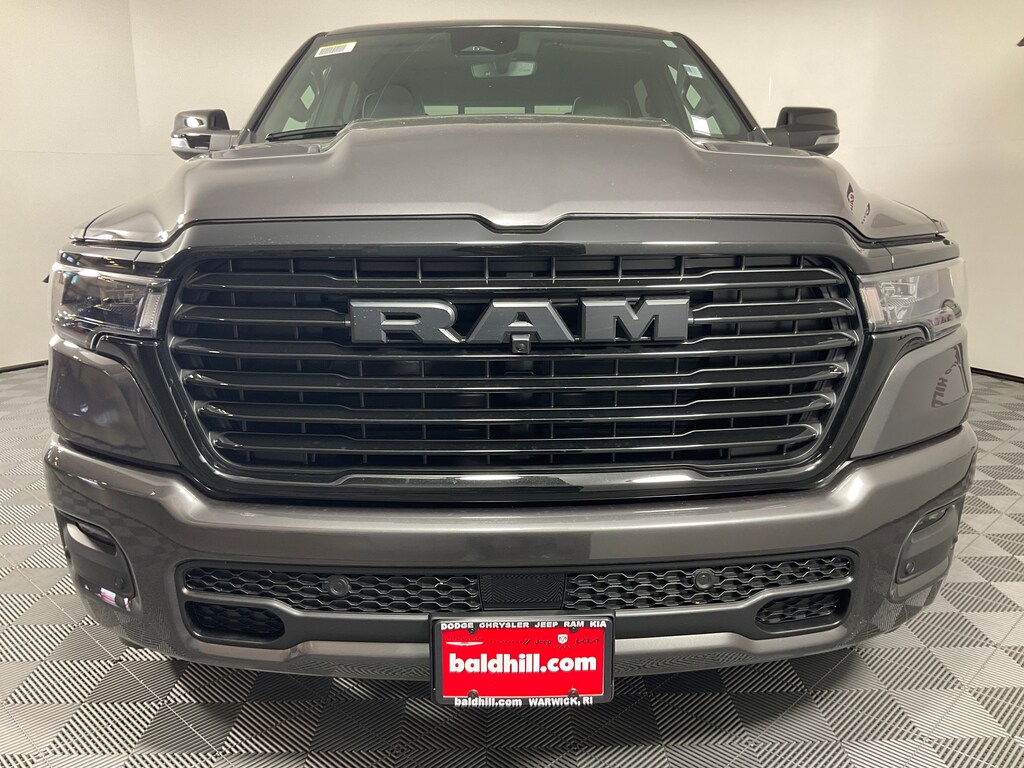New 2026 Ram 1500 LARAMIE CREW CAB 4X4 5'7 BOX Pickup