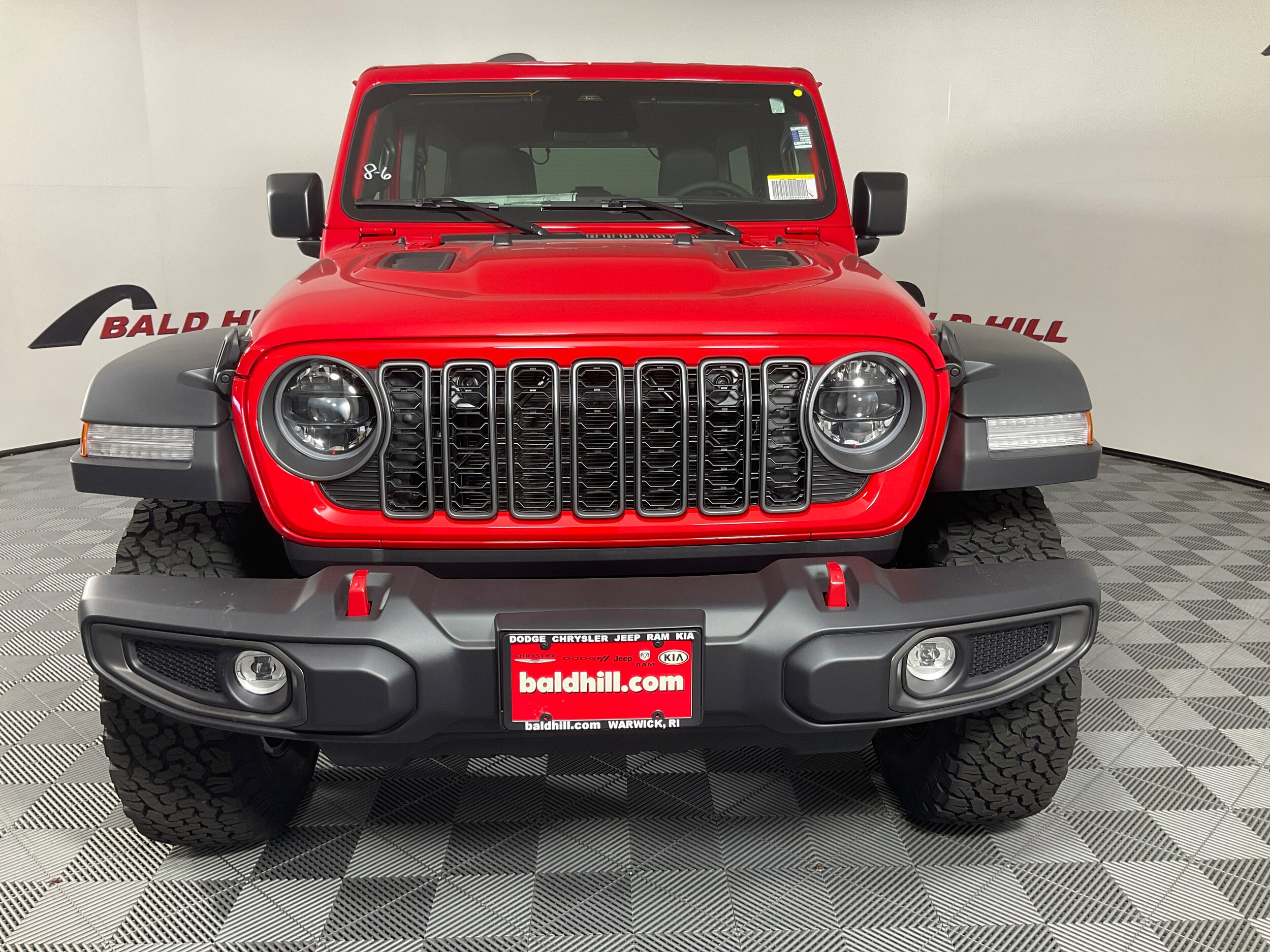 2025 Jeep Wrangler Rubicon photo 2