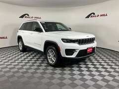 2025 Jeep Grand Cherokee LAREDO X 4X4 Sport Utility