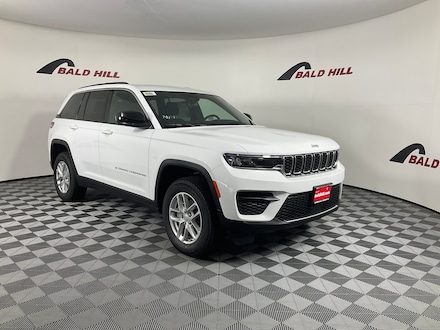2025 Jeep Grand Cherokee LAREDO X 4X4 Sport Utility