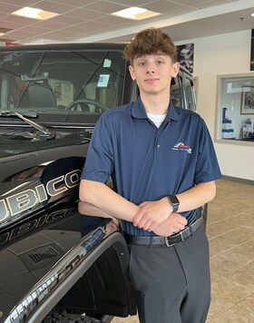 Staff member Michael Bell from ID_62ec0cc46742