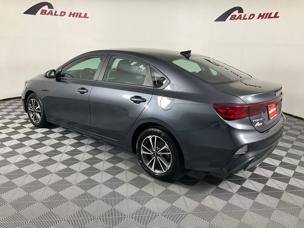 Used 2024 Kia Forte LXS Sedan