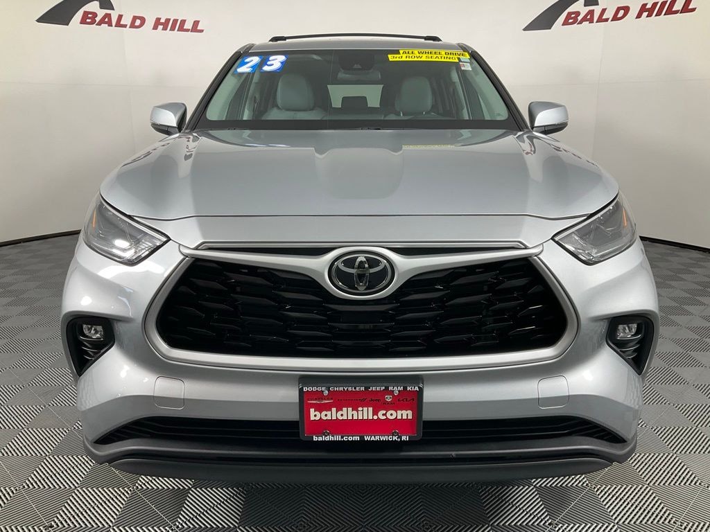 Used 2023 Toyota Highlander L SUV