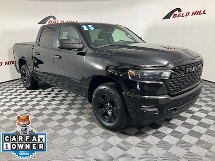 2025 Ram 1500 Tradesman Truck Crew Cab 8-Speed Automatic 1C6RRFGG2SN612183