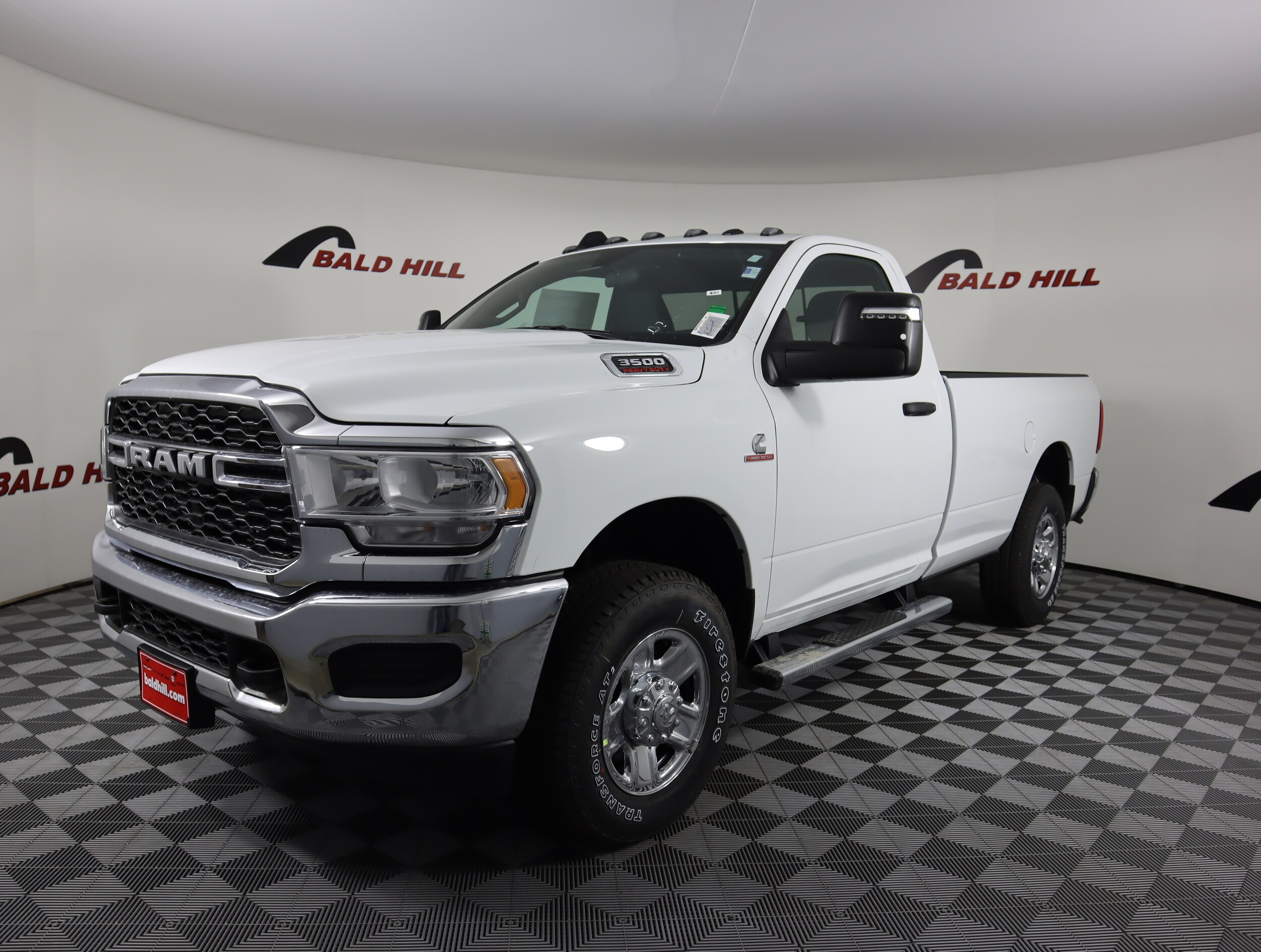 2024 Ram 3500 Tradesman photo 3