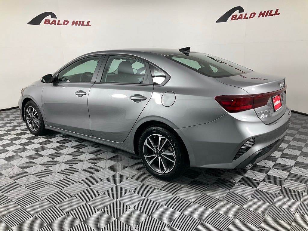 Used 2024 Kia Forte LXS Sedan