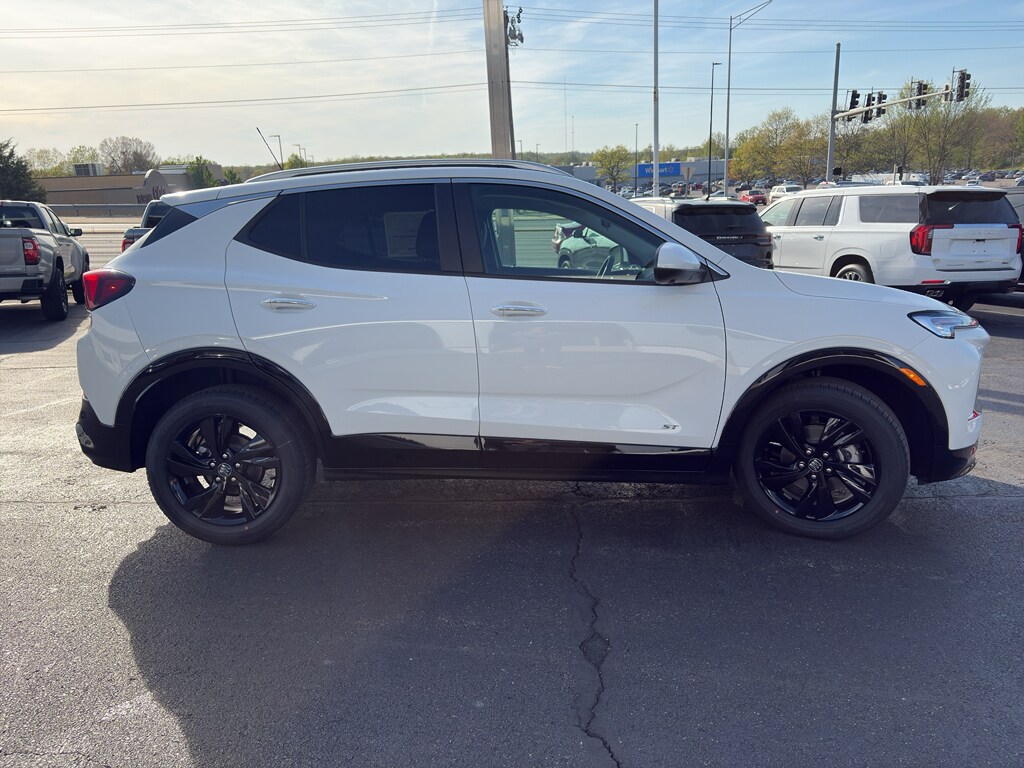 2026 Buick Encore GX Sport Touring - Photo 7