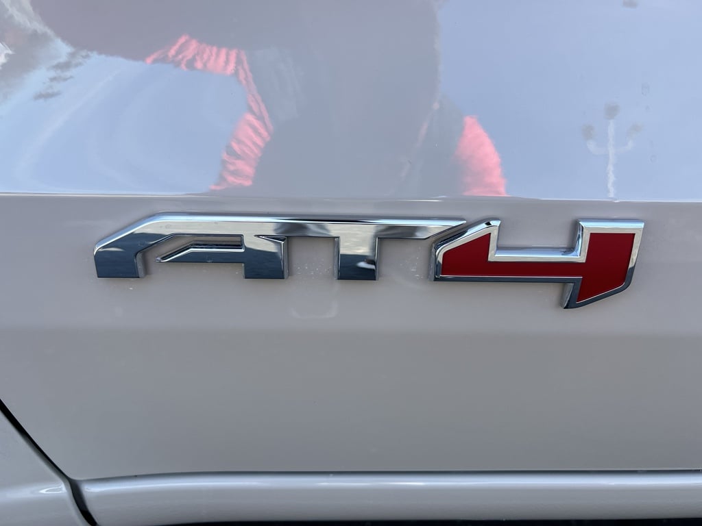 New 2026 GMC Canyon AT4 Truck