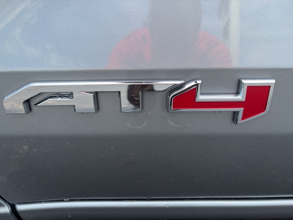 New 2026 GMC Canyon AT4 Truck