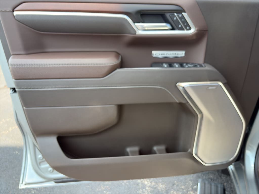 2026 GMC Sierra 1500 Denali - Photo 15