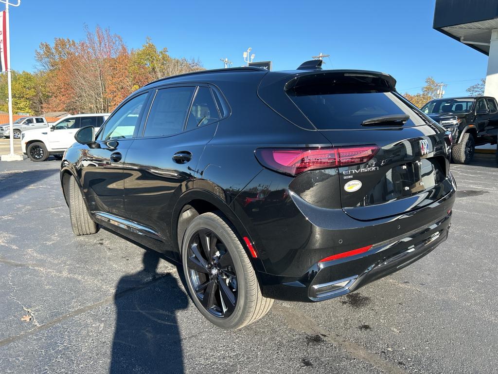 2025 Buick Envision Sport Touring photo 4