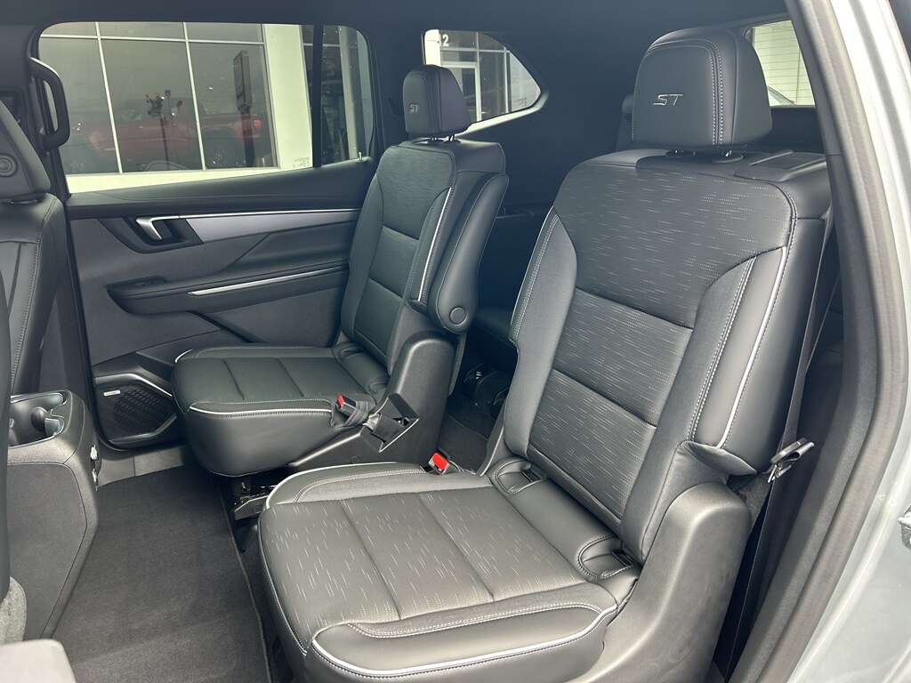 2026 Buick Enclave Sport Touring - Photo 16
